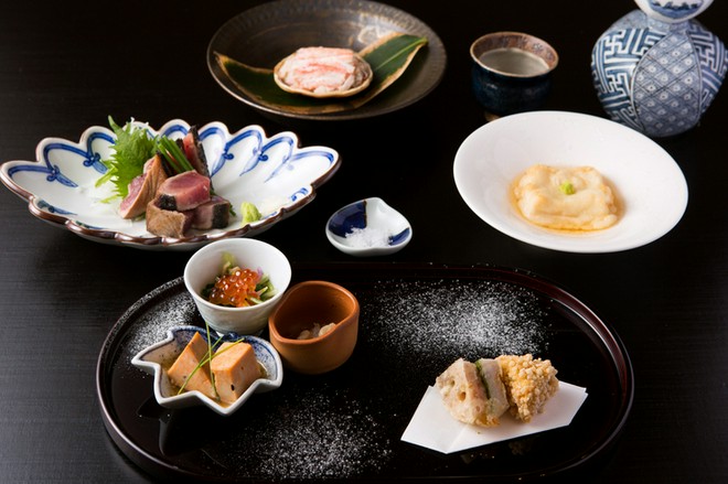 食器・内装にこだわっている