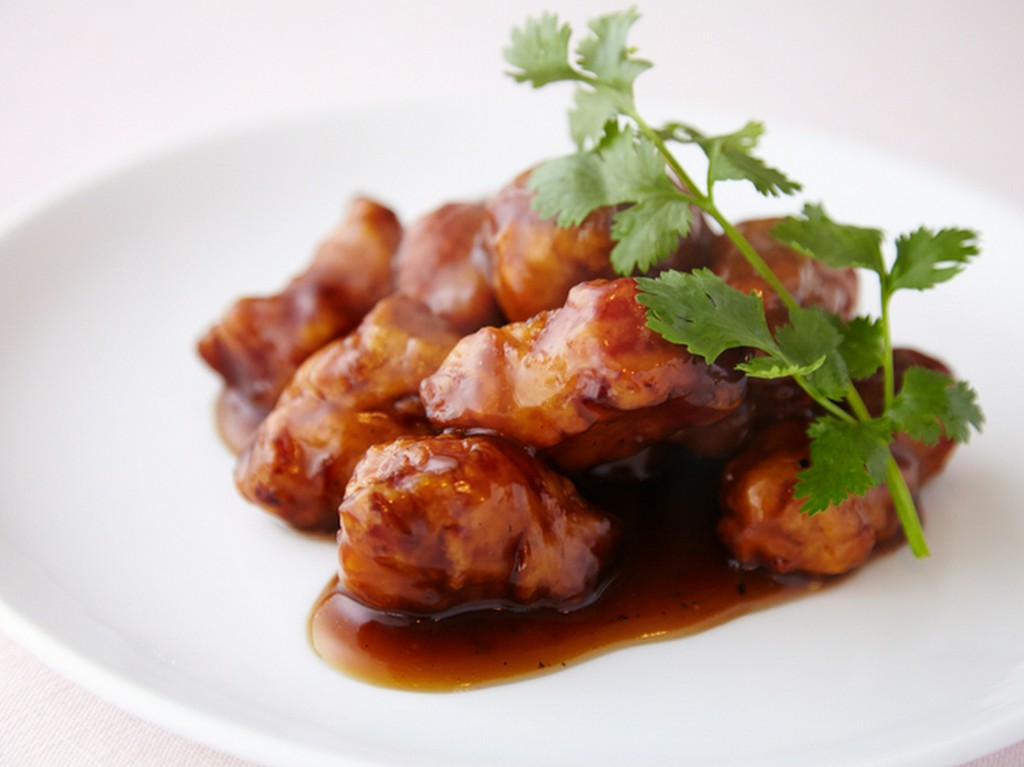 まろやかな酸味と甘さが決め手の『黒酢豚』