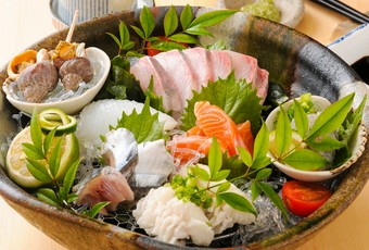 本日のおすすめ鮮魚盛り