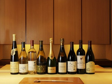 和食を引き立てるワインもツボを抑えたセレクト
