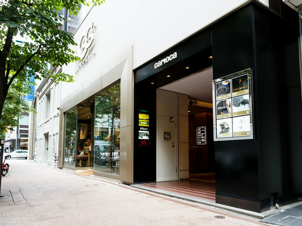 日本を代表する名店は、銀座でも屈指の好立地