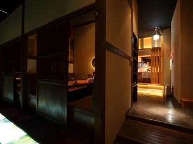 全部屋個室でゆっくり寛げる雰囲気のお店です！