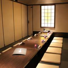 大小、様々な宴会に対応できる使い勝手の良さも好評の理由です。