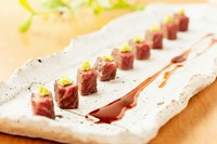 和牛　一口レアステーキ