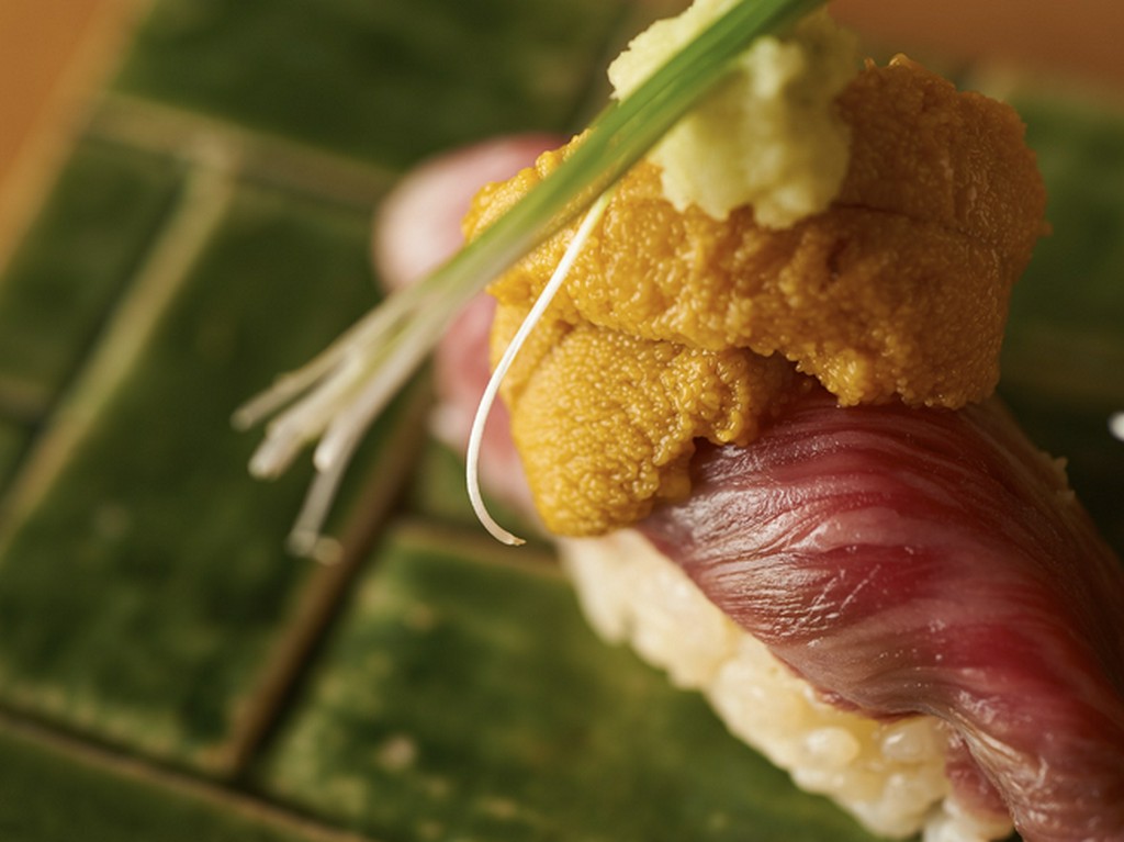 和牛炙り肉寿司