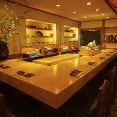 オープンカウンター席