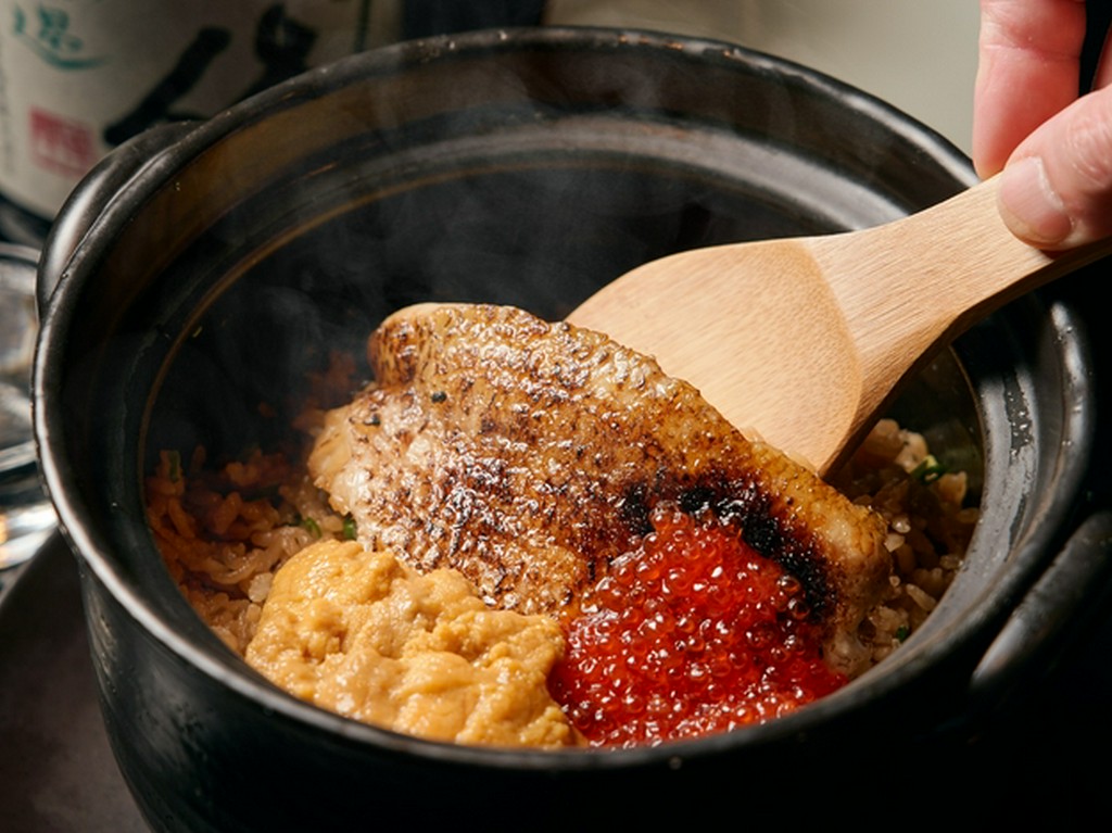 のど黒と生うに・いくらの炊き込みご飯