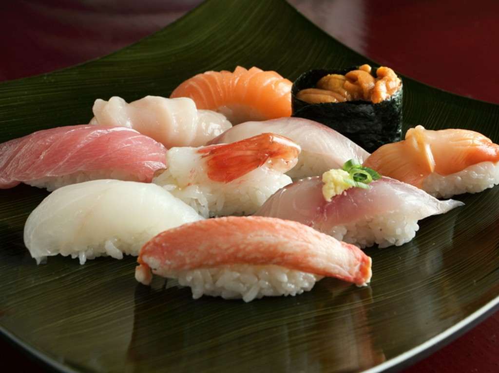 新鮮な海の幸の味わいを楽しめる『握り一人前　　松』