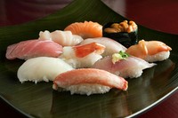 シャリは京都の「千鳥酢」を使用していて、さっぱり、まろやかな味わい。魚の美味しさをより感じられます。