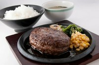 国産牛ハンバーグ
つや姫ごはん
スープ
ミニサラダ
※チーズトッピングは＋200円