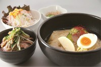 和牛香る冷麺
ハーフ牛力カルビ丼
ナムル
ミニサラダ