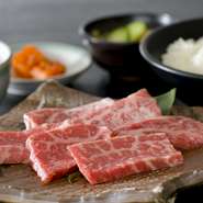 山形牛A5カルビ＆ロース
つや姫ごはん
スープ
ナムル
カクテキ
ミニサラダ