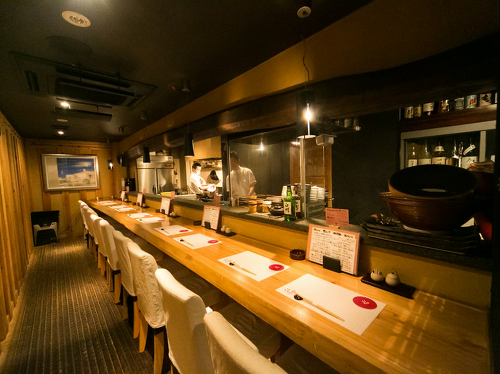 ジャズが流れる落ち着いた空間。デートや記念日にもおすすめ