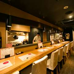 平日は深夜3時まで営業中！　食事のあとの2次会にもおすすめです