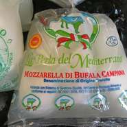 水牛のモッツァレラチーズ