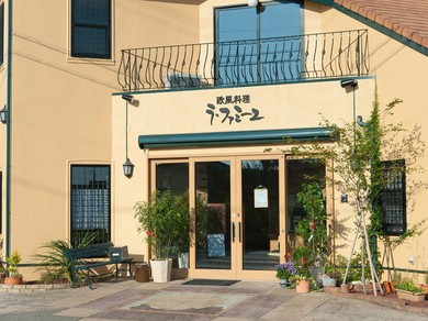 2人の時間を優しく包む、柔らかいひと時。