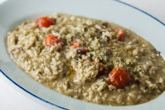 『茄子とスカモルツァ・ ドライトマトのリゾット』