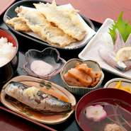 江戸時代よりいわしの漁獲量が高い九十九里で獲れたいわしを、贅沢にいただきます。至極の一品をぜひ！