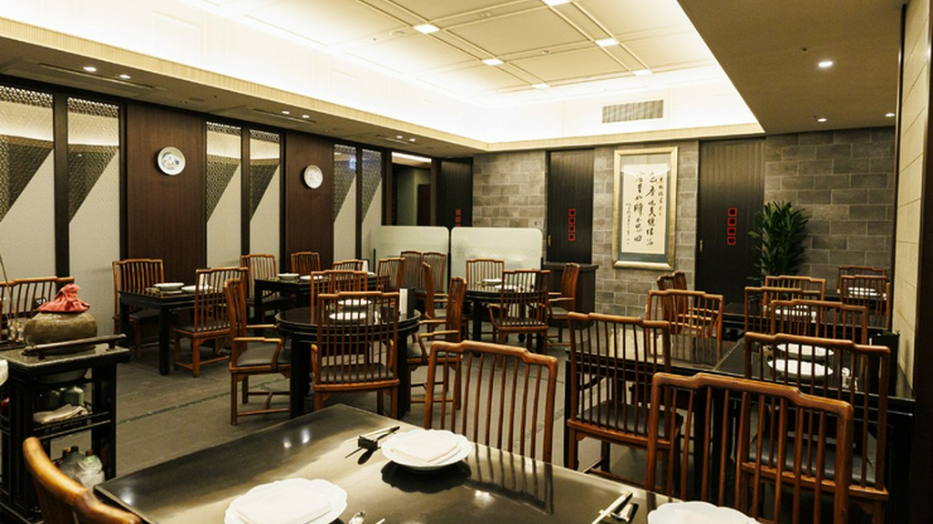 今宵は、親しい者だけが集う特別なディナータイム