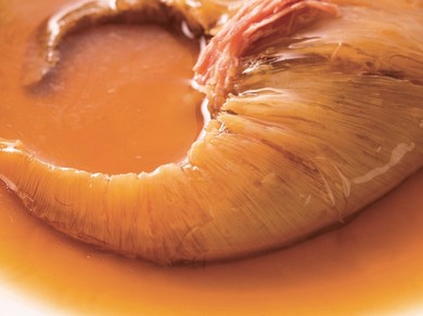 『特上ふかひれの醤油煮込み』