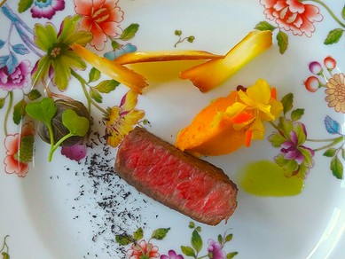 親しい友人、母娘姉妹など少人数の女子会におすすめ