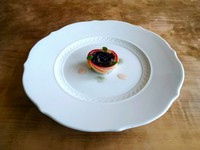 2025年12月20日から2026年1月５日までの期間限定コースに食後のチーズを含むフルコースです