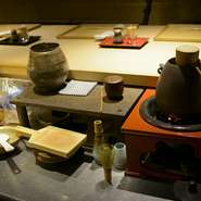 日本料理の源である茶懐石を基本とした料理の数々。素材を活かし、さらにひと工夫加えた料理を楽しめます。