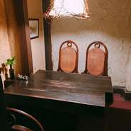 テーブル 椅子席 4名様まで