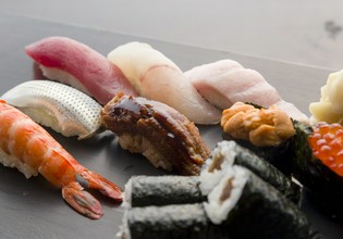 魚介類はもちろん、ネタにあうお米にもこだわる