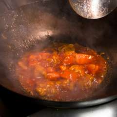 食材の最高潮を見極める絶妙な火入れ