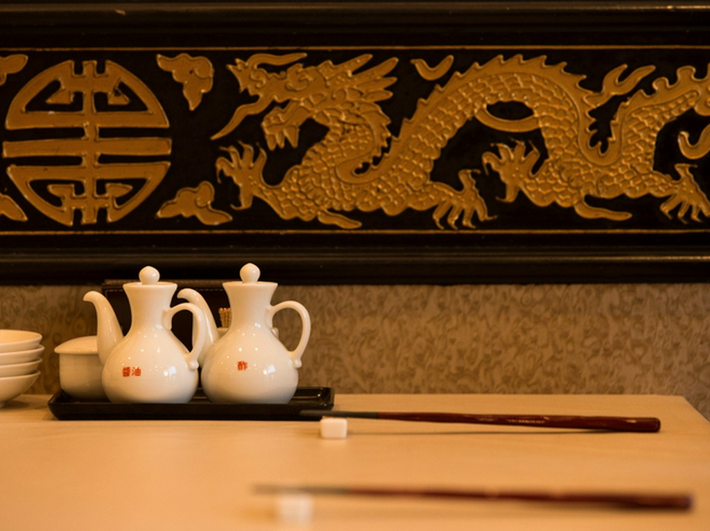 ワインとともに穏やかな時間を過ごす空間