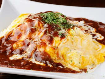 外はふんわり、中身はとろ～り『デミオムライス』