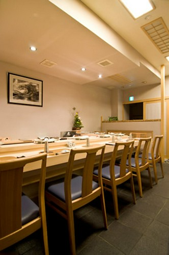 ゆっくりと、思い思いのペースで食事を楽しめます