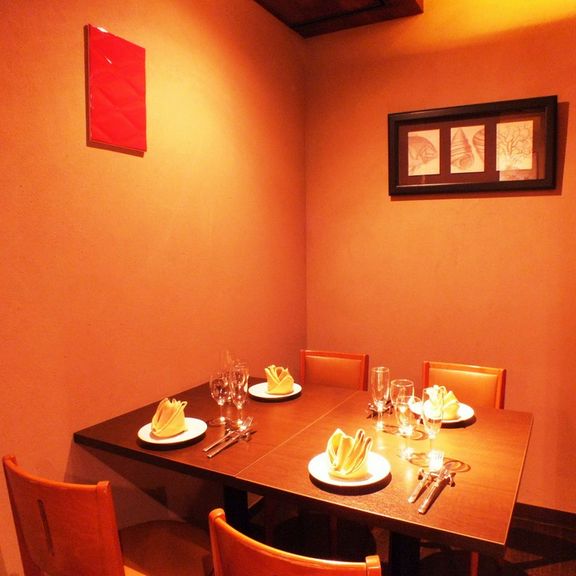 完全個室、半個室あり! プライベートな空間で至福のひと時を