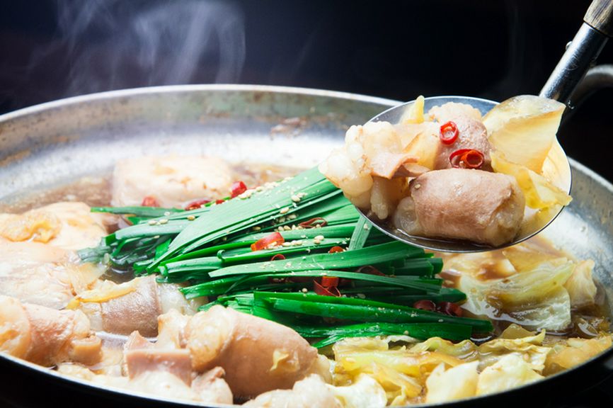 4種類のスープから選ぶ、名物料理の『もつ鍋』
