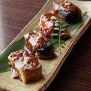 自慢の自家製田楽味噌を使った「生麩の田楽」、京都ならではの伝統の味が味わえます。