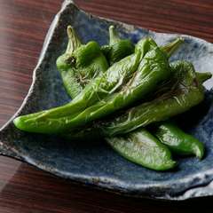 とうがらしの王様と呼ばれるいる「焼き万願寺唐辛子」