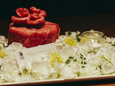 東京都でバースデープレート お誕生日 記念日特典のあるお店 焼肉 ステーキ ヒトサラ