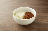 和牛の旨みと野菜の甘みたっぷりの焼肉屋ならではのカレー