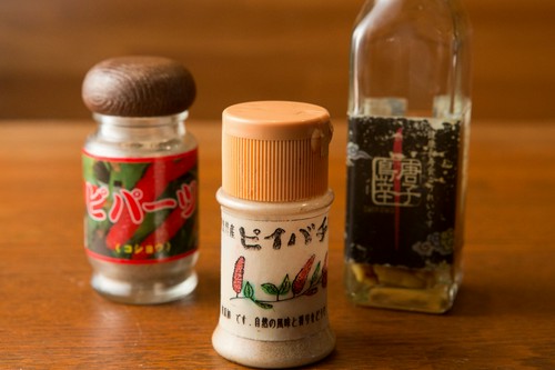 料理の隠し味として多用される沖縄の香辛料
