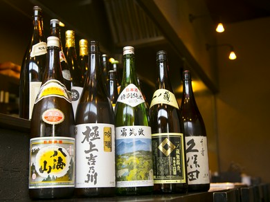 ちょっといい日本酒、焼酎が、ずらりと揃っています