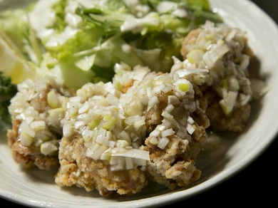 3種の味から選べる、ボリューム満点の『鶏のからあげ』