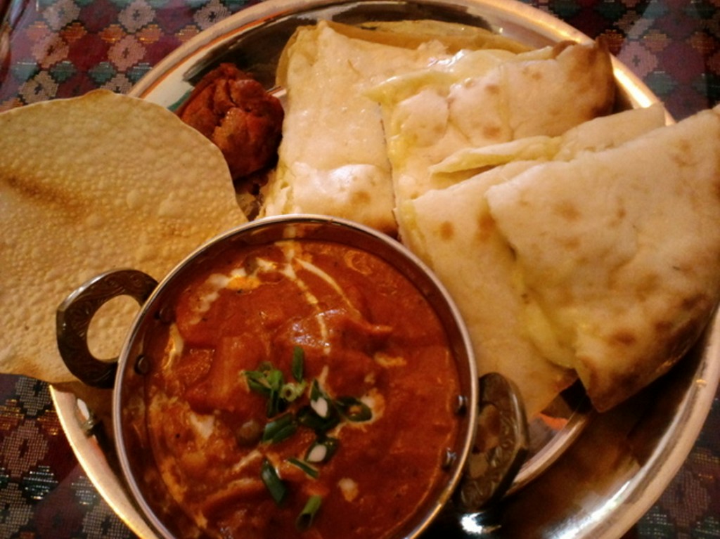 熟練のインド人シェフがつくる本格インド料理です