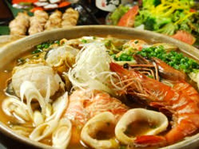 寒い日には温かいお鍋でワイワイと！！