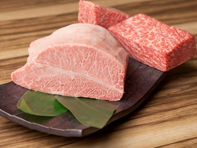 サシの入り具合、お肉の綺麗なピンク色、全てにこだわりを