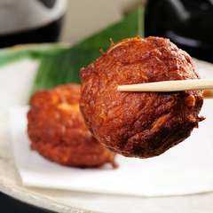 やすべえ名物の『鯛すり身の自家製さつま揚げ』