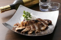 千葉県産SPFポークを、自家製ダレに漬け込んだ西京焼きに。西京味噌の風味とSPFポークの特徴『脂の旨味』が抜群の相性を見せます。