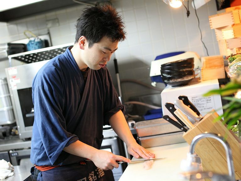 旬の食材を丁寧に、おいしい料理に仕上げます
