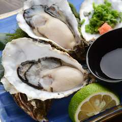 旬の味を大切に、全国の産地から食材を集めています