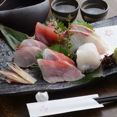 「本日のお造り5種盛りわせ」